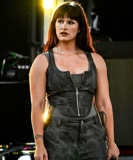 Courtney LaPlante