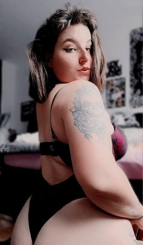 Xlenaa_official