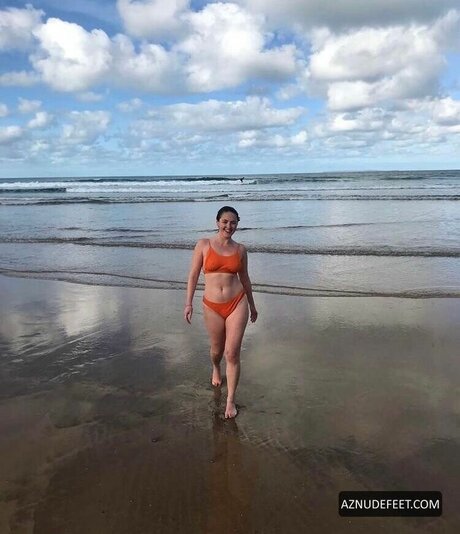 Nacktes geleaktes OnlyFans-Foto von Taskmaster Women