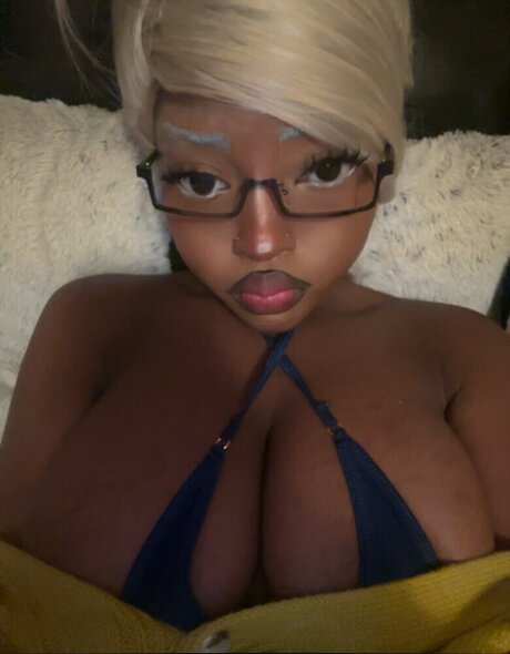 Nacktes geleaktes OnlyFans-Foto von Mariethealpha