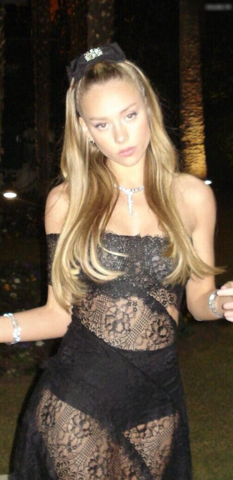 Ester Expósito