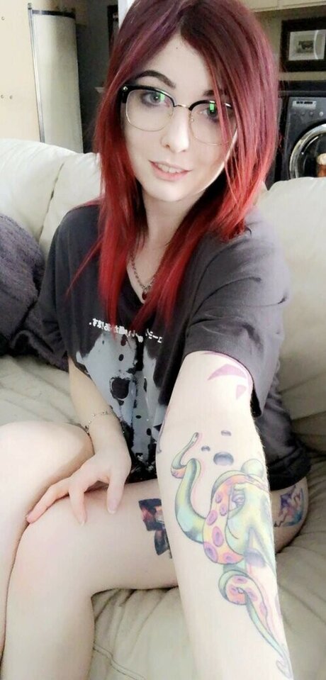 Lizzi Blake