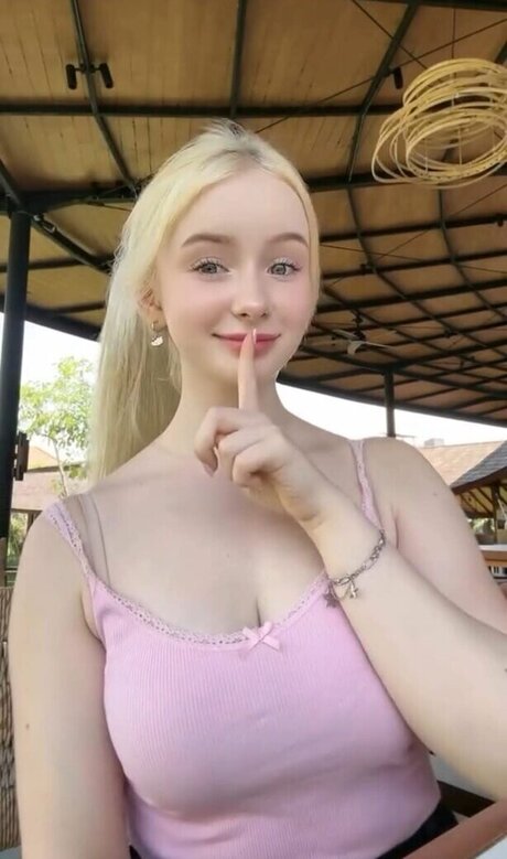 Nacktes geleaktes OnlyFans-Foto von Dasha Gartman