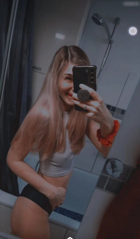 Nacktes geleaktes OnlyFans-Foto von Itssunny93