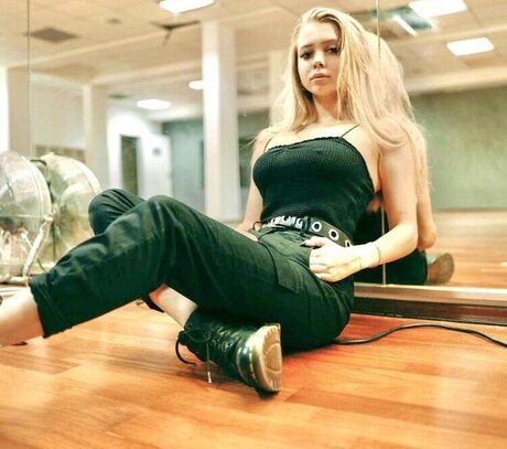 Nacktes geleaktes OnlyFans-Foto von Katiktr