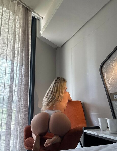 Love_is_alina_