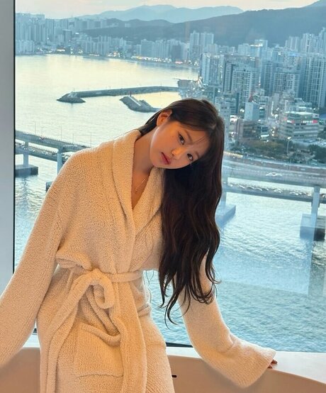 Jang Won-young