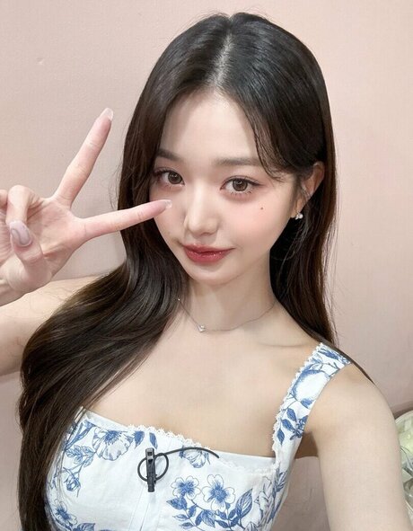 Jang Won-young