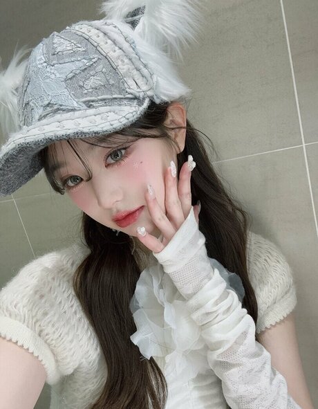 Jang Won-young