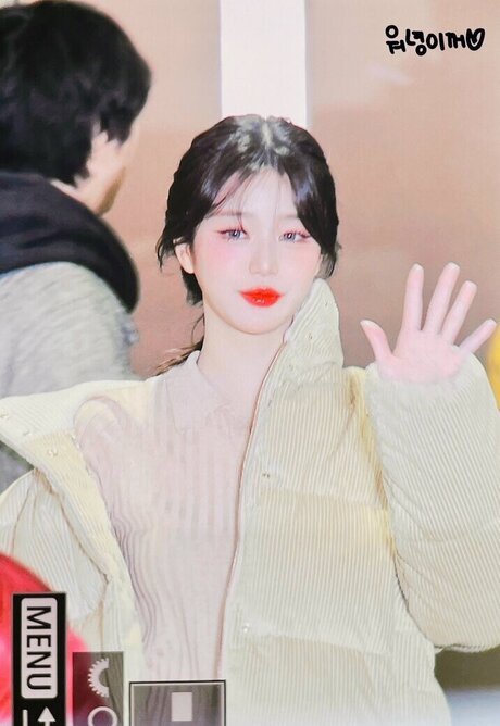 Jang Won-young