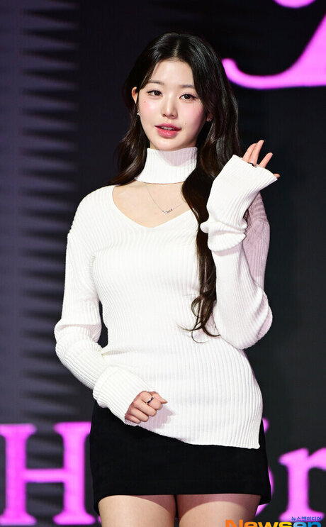 Jang Won-young