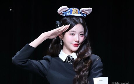Jang Won-young