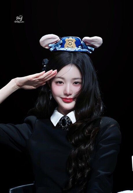 Jang Won-young