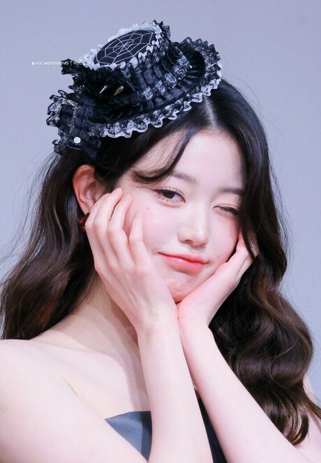 Jang Won-young