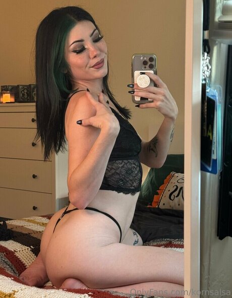 Nacktes geleaktes OnlyFans-Foto von Kornsalsa