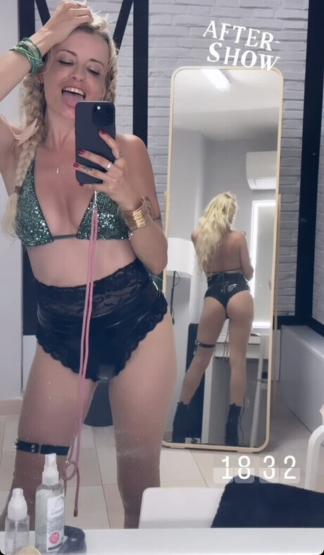 Mia Julia Brückner