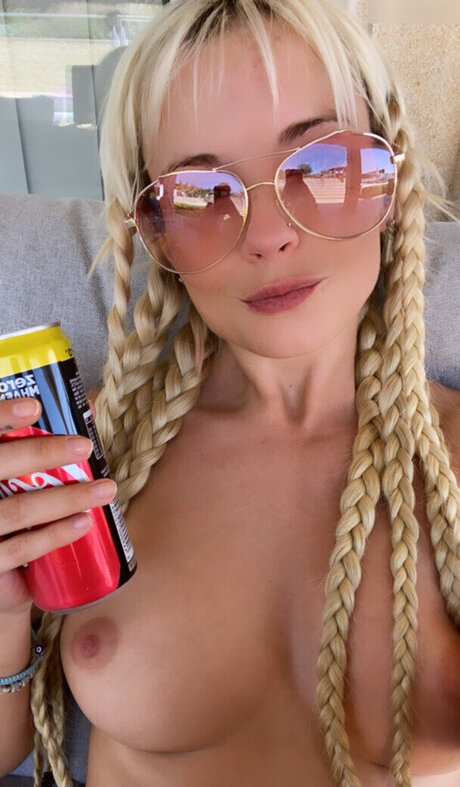 Mia Julia Brückner