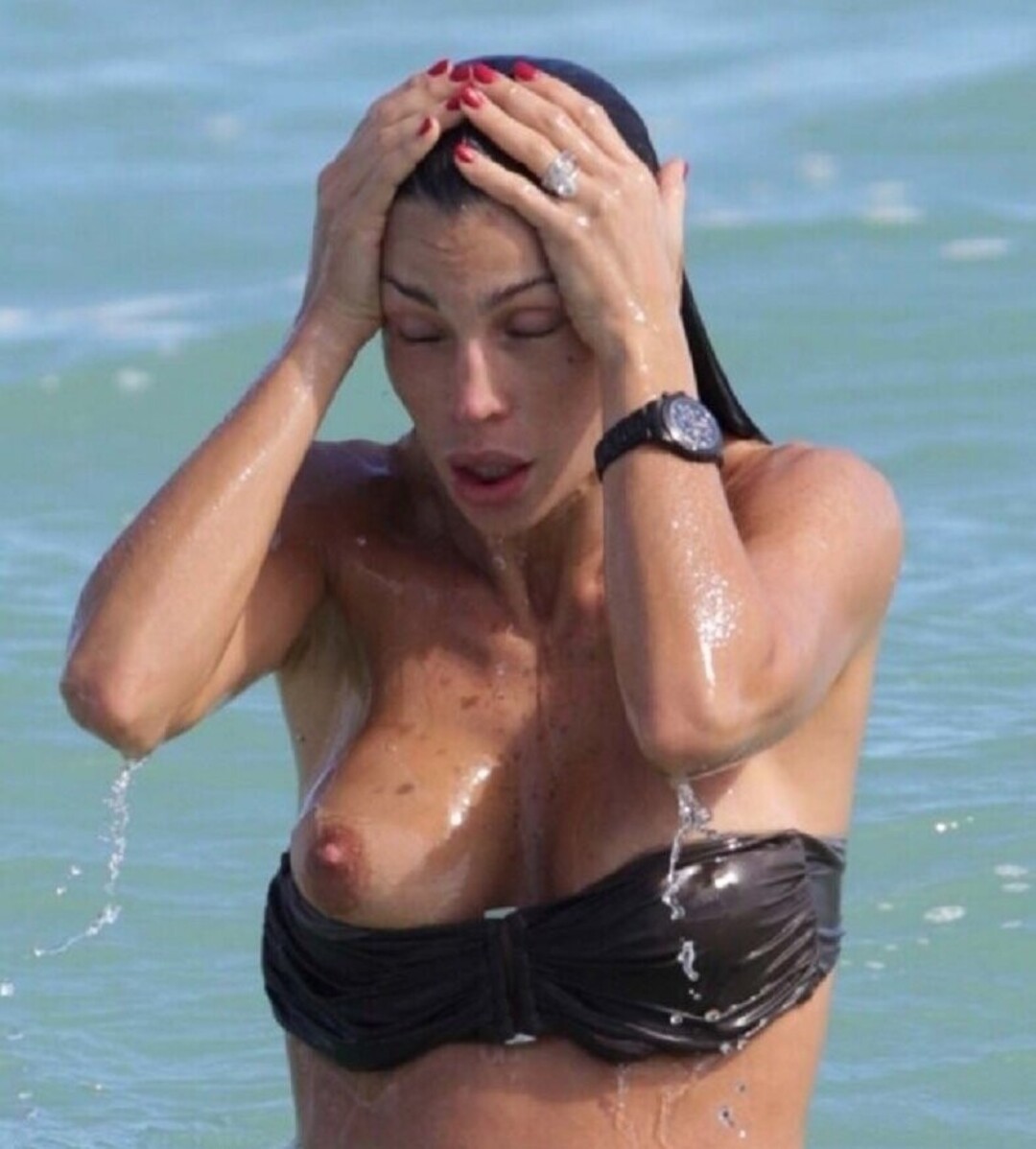 Nacktes geleaktes OnlyFans-Foto von Oops International #1009