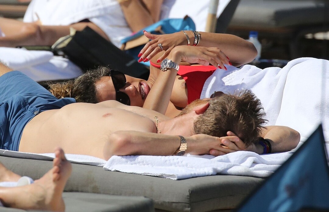 Nacktes geleaktes OnlyFans-Foto von Oops International #1888