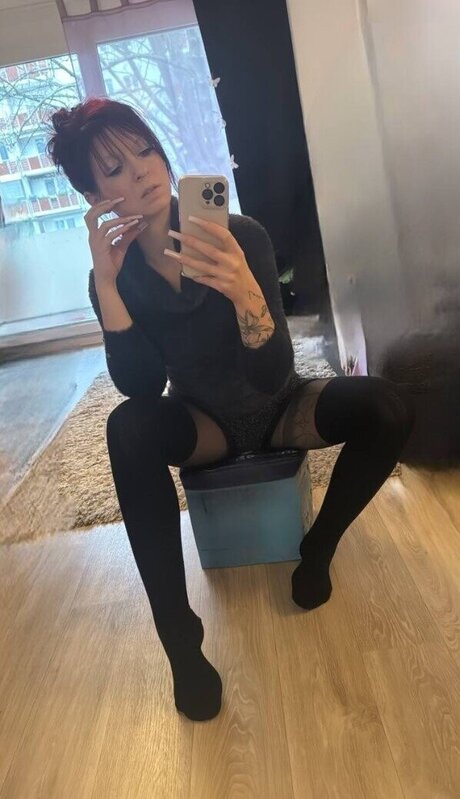 Nicole Anna