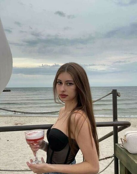 Nacktes geleaktes OnlyFans-Foto von Kamillavanilla
