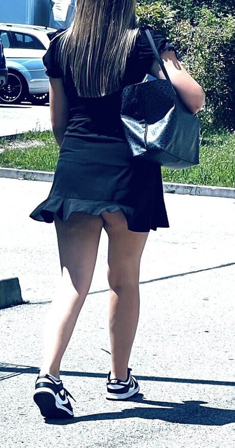 Upskirt - Candids