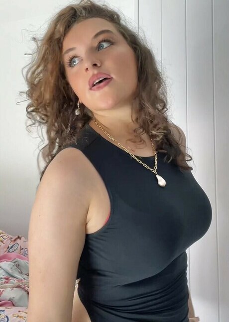 Nacktes geleaktes OnlyFans-Foto von Sabre Norris