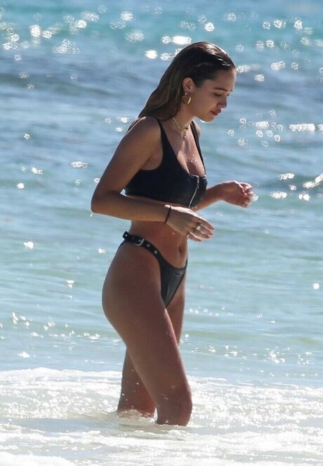 Delilah Hamlin