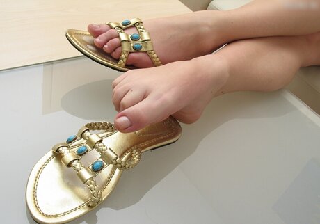 Footlovegirls