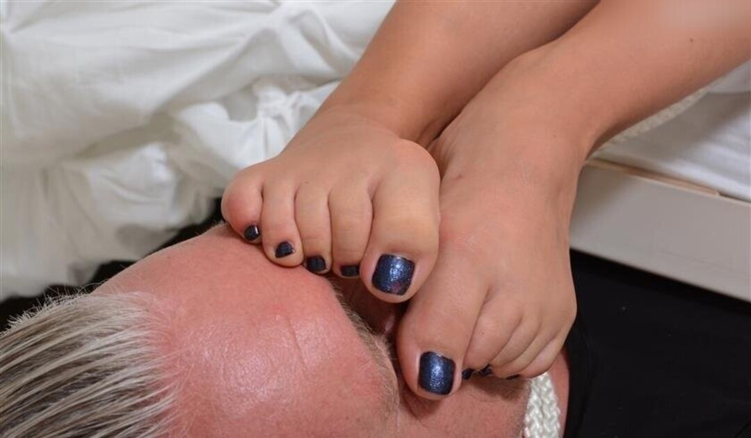 Nacktes geleaktes OnlyFans-Foto von Footlovegirls #1992
