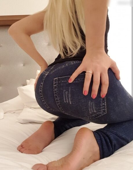 Footlovegirls