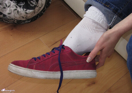Footlovegirls