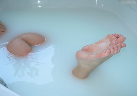 Footlovegirls