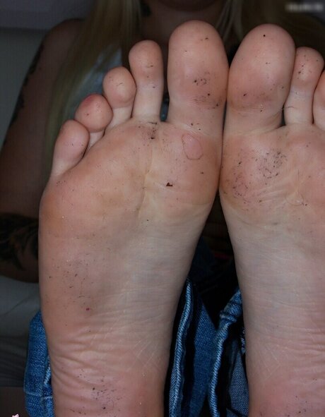 Footlovegirls