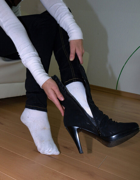 Footlovegirls