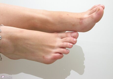 Footlovegirls