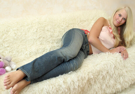 Footlovegirls