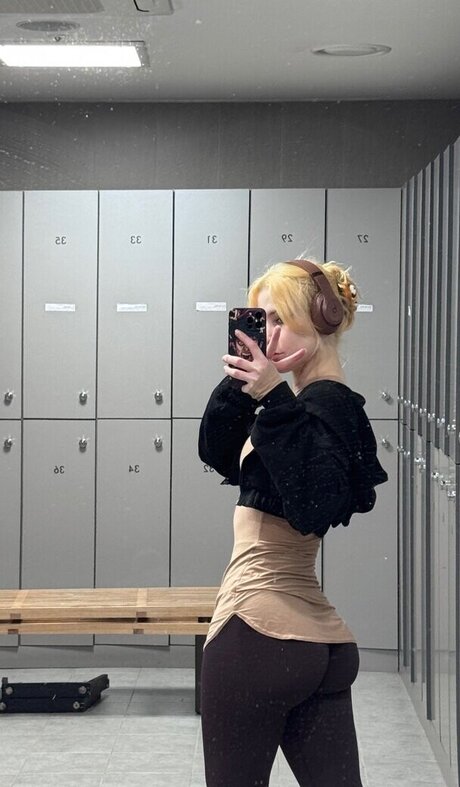 Nacktes geleaktes OnlyFans-Foto von Ohikopoi