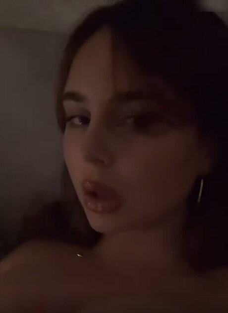 Nacktes geleaktes OnlyFans-Foto von Luisa Senn