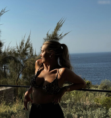 Dagi Bee