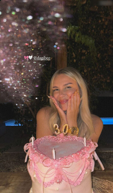 Dagi Bee