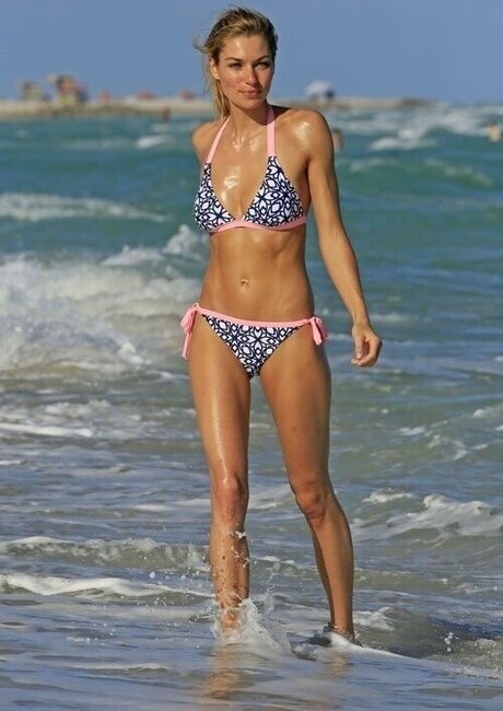 Jessica Hart