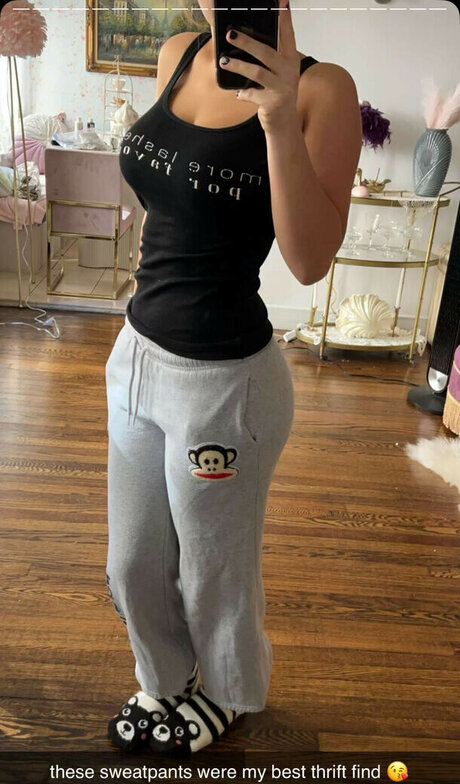 Nacktes geleaktes OnlyFans-Foto von Sara Dobrik
