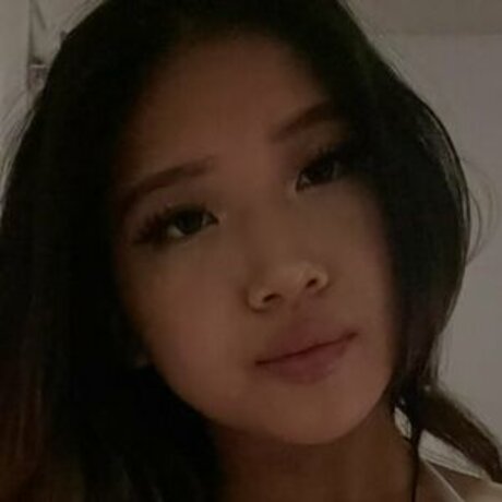 Nacktes geleaktes OnlyFans-Foto von Bbyingni