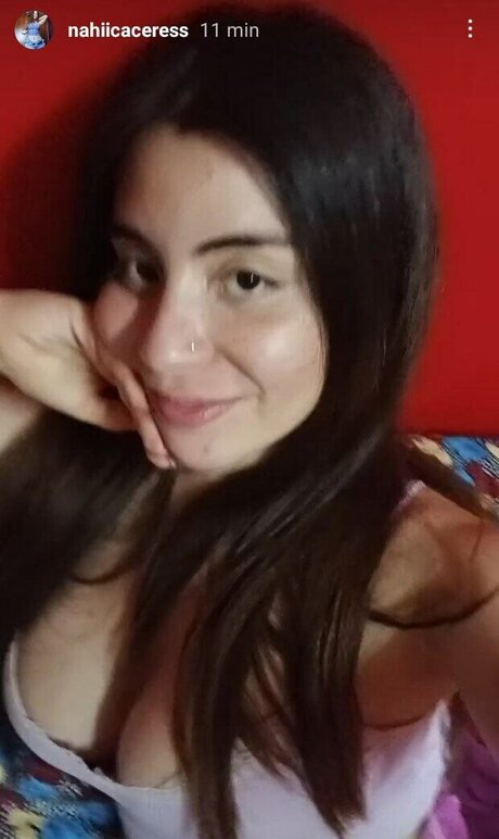Nacktes geleaktes OnlyFans-Foto von Nahiicarceres