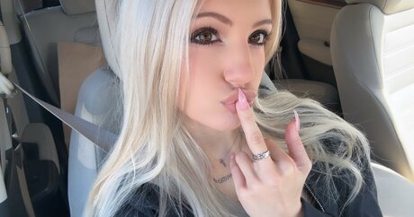 Bestblondiiecb