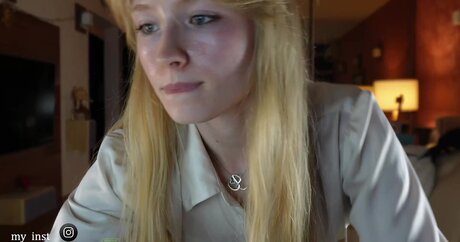 BestBlondiiecb