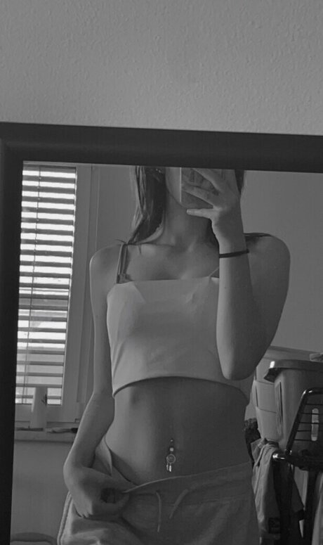 Nacktes geleaktes OnlyFans-Foto von Lucy Mller