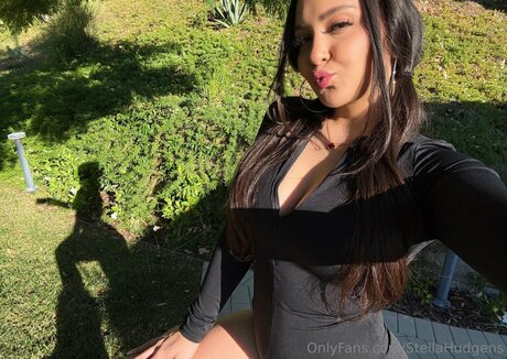 Nacktes geleaktes OnlyFans-Foto von Sthu