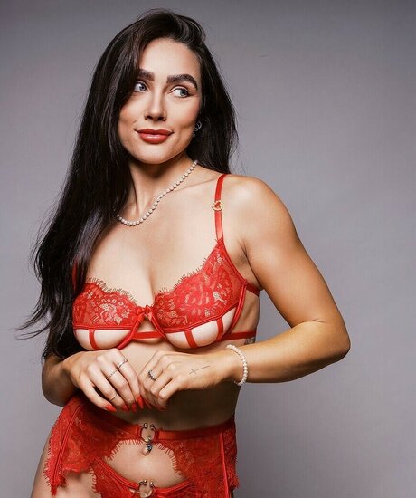 Nacktes geleaktes OnlyFans-Foto von Emma Rosalie